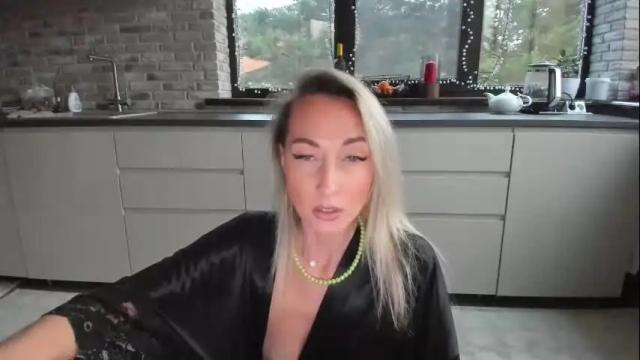 Image 2 of iam_blake Stream on Chaturbate on 24 days ago