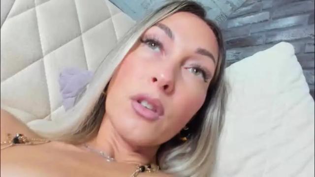 Image 12 of iam_blake Stream on Chaturbate on 2 months ago