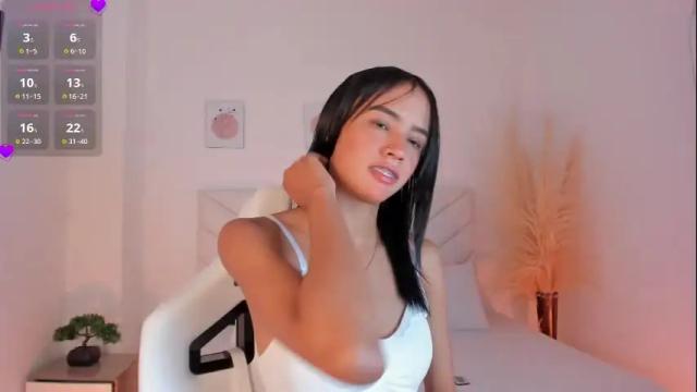 Image 7 of iam_cami Stream on Chaturbate on 1 month ago