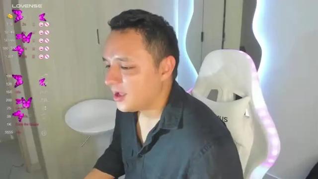 Image 11 of iam_goodgirl_ Stream on Chaturbate on 18 months ago