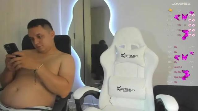 Image 3 of iam_goodgirl_ Stream on Chaturbate on 18 months ago