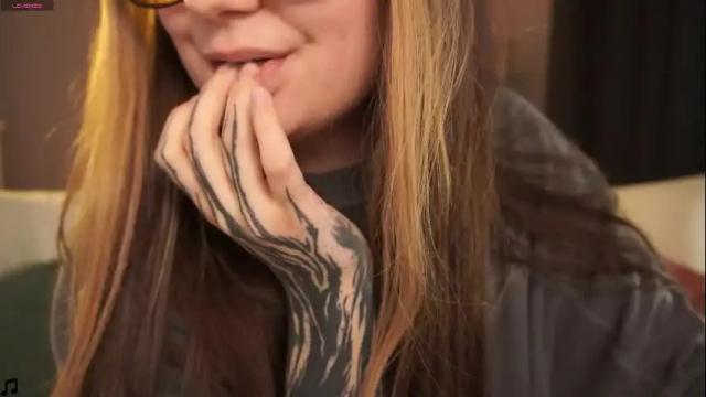 Image 3 of iam_meg Stream on Chaturbate on 1 month ago