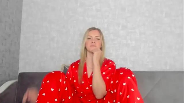 Image 3 of iam_venus Stream on Chaturbate on 2 months ago