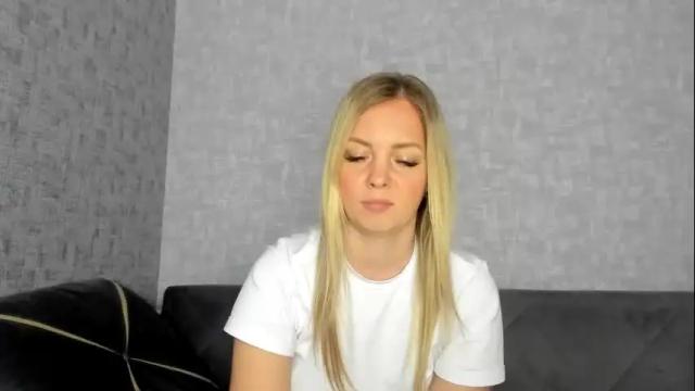 Image 6 of iam_venus Stream on Chaturbate on 2 months ago