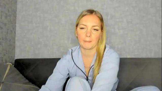 Image 2 of iam_venus Stream on Chaturbate on 2 months ago