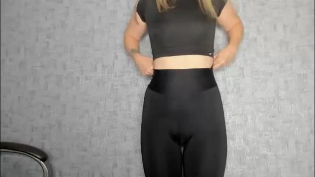 Image 2 of iam_venus Stream on Chaturbate on 2 months ago