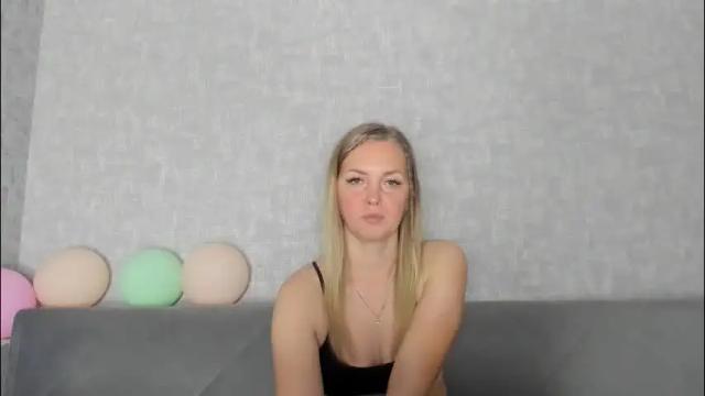 Image 2 of iam_venus Stream on Chaturbate on 2 months ago