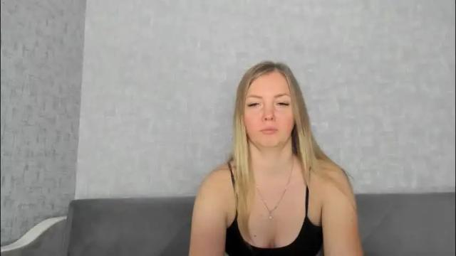 Image 2 of iam_venus Stream on Chaturbate on 23 hours ago