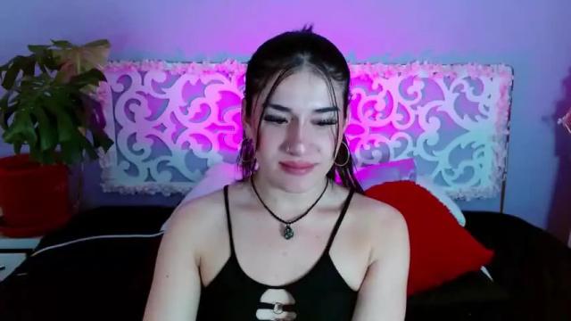 Image 8 of iambecky_ Stream on Chaturbate on 13 months ago
