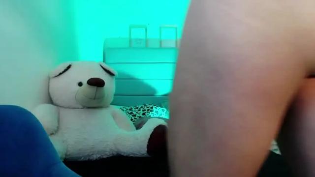 Image 4 of iambecky_ Stream on Chaturbate on 13 months ago