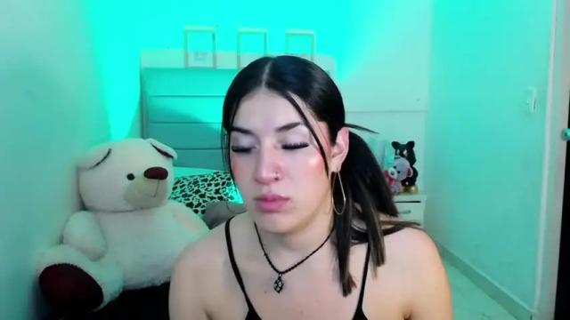 Image 7 of iambecky_ Stream on Chaturbate on 13 months ago