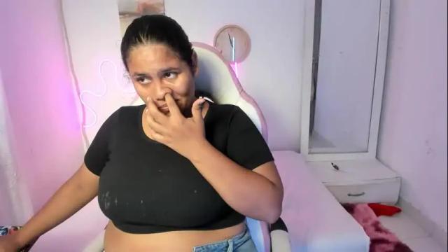 Image 2 of iamcarol01 Stream on Chaturbate on 3 months ago