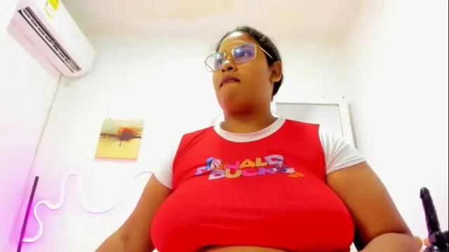 Image 10 of iamcarol01 Stream on Chaturbate on 7 days ago