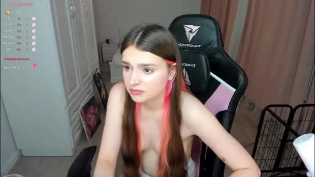 Image 2 of iamcassidy Stream on Chaturbate on 2 months ago