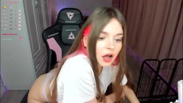 Image 10 of iamcassidy Stream on Chaturbate on 2 months ago