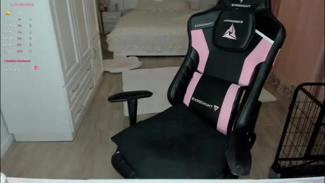 Image 8 of iamcassidy Stream on Chaturbate on 1 month ago