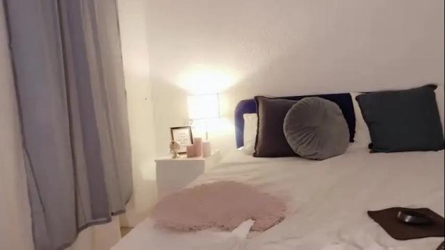Image 8 of iamcrystal2 Stream on Chaturbate on 15 hours ago