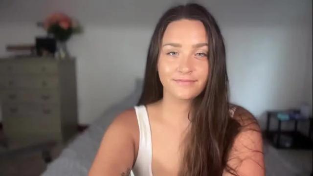 Image 11 of iamcrystalann Stream on Chaturbate on 3 months ago