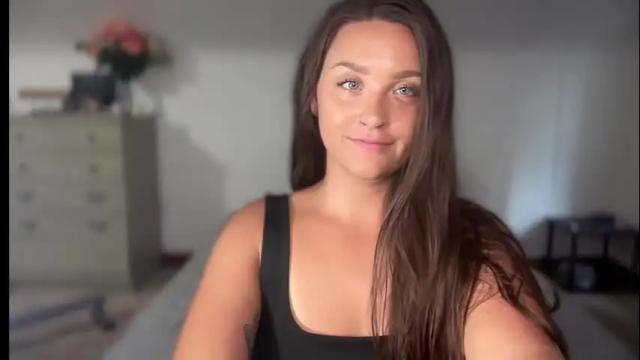 Image 11 of iamcrystalann Stream on Chaturbate on 2 months ago