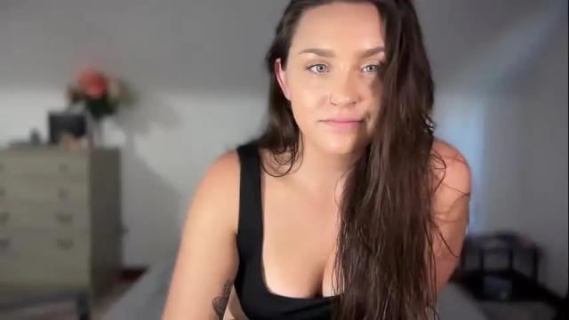 Image 11 of iamcrystalann Stream on Chaturbate on 1 month ago