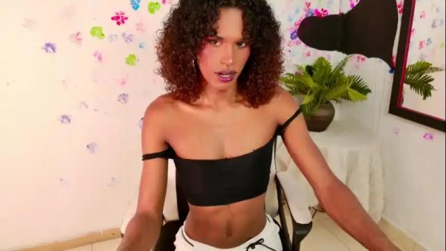 Image 3 of iamgregory_ Stream on Chaturbate on 1 month ago