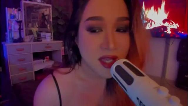 Image 2 of iamjazzmine Stream on Chaturbate on 2 months ago