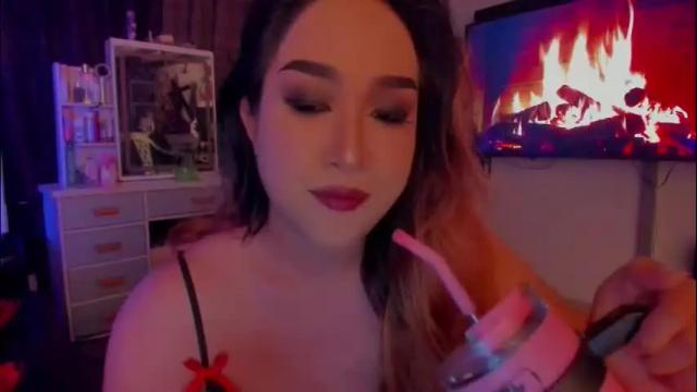 Image 3 of iamjazzmine Stream on Chaturbate on 2 months ago
