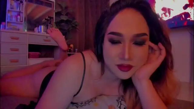 Image 8 of iamjazzmine Stream on Chaturbate on 1 month ago