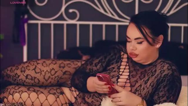 Image 2 of iamlila Stream on Chaturbate on 1 month ago