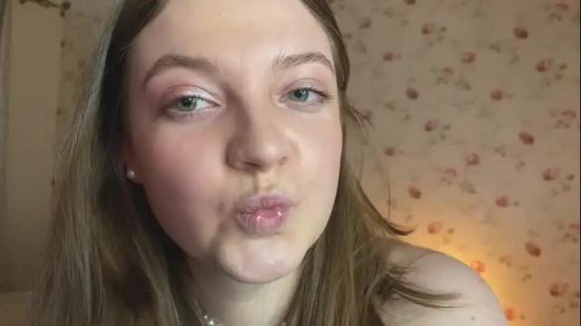 Image 11 of iamlovenda Stream on Chaturbate on 1 month ago