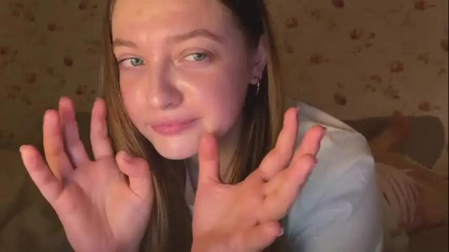 Image 12 of iamlovenda Stream on Chaturbate on 1 month ago