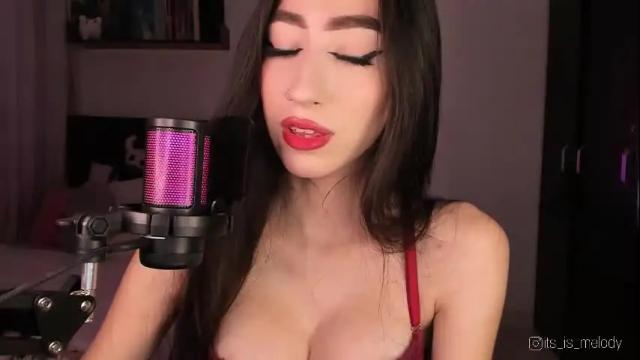 Image 7 of iammelody_ Stream on Chaturbate on 7 months ago