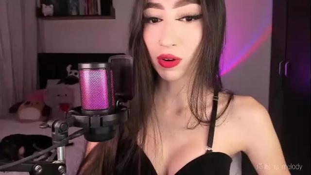 Image 4 of iammelody_ Stream on Chaturbate on 6 months ago