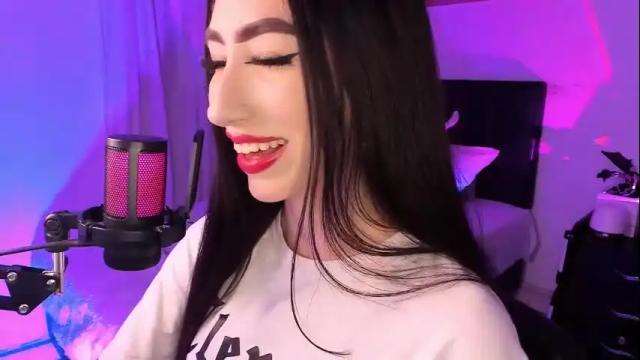 Image 8 of iammelody_ Stream on Chaturbate on 5 months ago