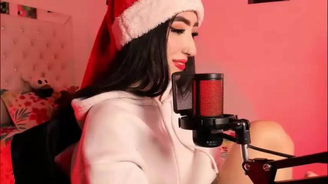 Image 3 of iammelody_ Stream on Chaturbate on 26 days ago