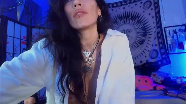 Image 7 of iammistressk Stream on Chaturbate on 2 months ago