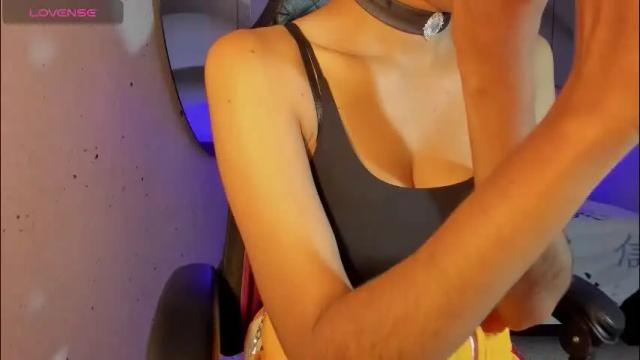 Image 10 of iamnayuta Stream on Chaturbate on 1 month ago