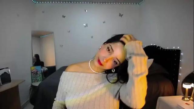 Image 10 of iamroxanne Stream on Chaturbate on 4 months ago