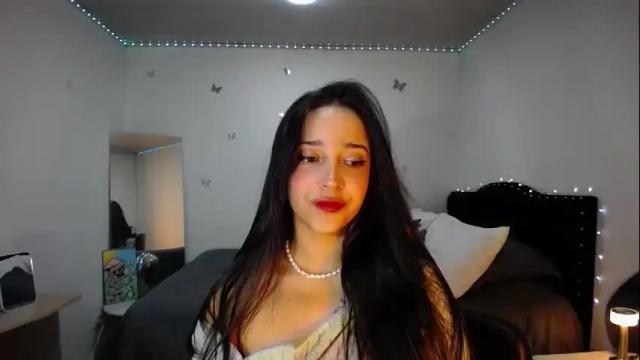 Image 11 of iamroxanne Stream on Chaturbate on 4 months ago