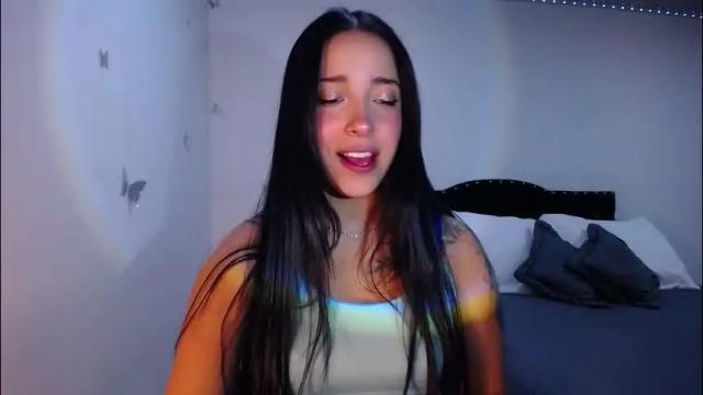 Image 2 of iamroxanne Stream on Chaturbate on 1 month ago