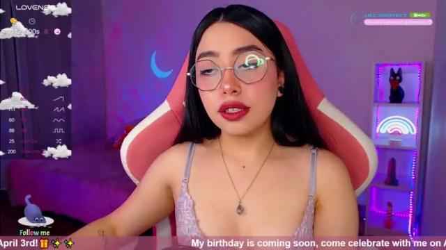 Image 8 of iamveroo Stream on Chaturbate on 14 months ago
