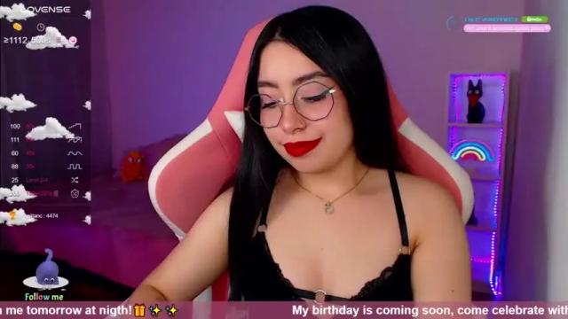 Image 12 of iamveroo Stream on Chaturbate on 14 months ago