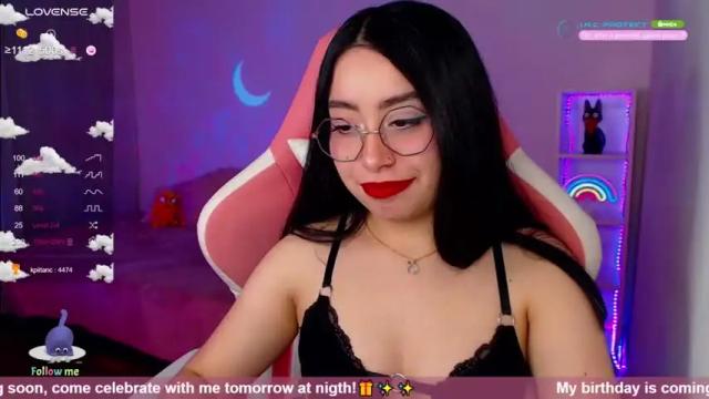 Image 7 of iamveroo Stream on Chaturbate on 14 months ago