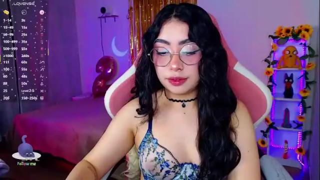 Image 4 of iamveroo Stream on Chaturbate on 2 months ago
