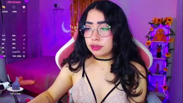 Image 10 of iamveroo Stream on Chaturbate on 1 month ago