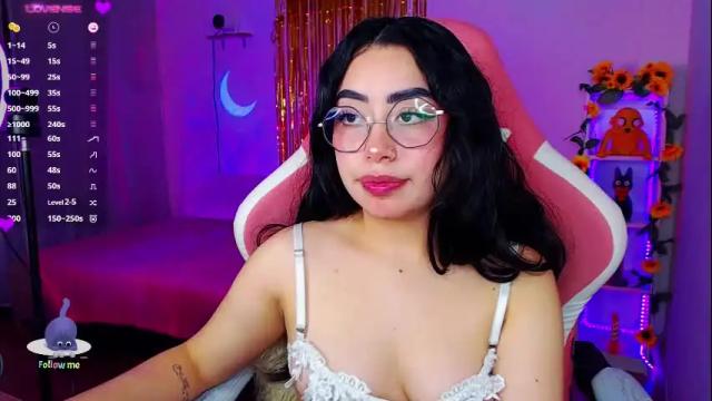Image 12 of iamveroo Stream on Chaturbate on 1 month ago
