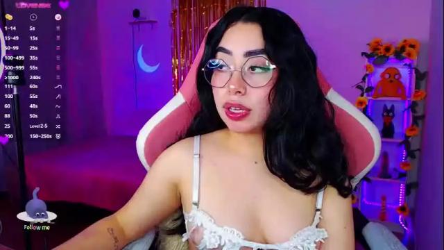 Image 8 of iamveroo Stream on Chaturbate on 1 month ago