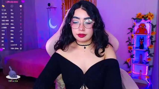 Image 6 of iamveroo Stream on Chaturbate on 20 days ago