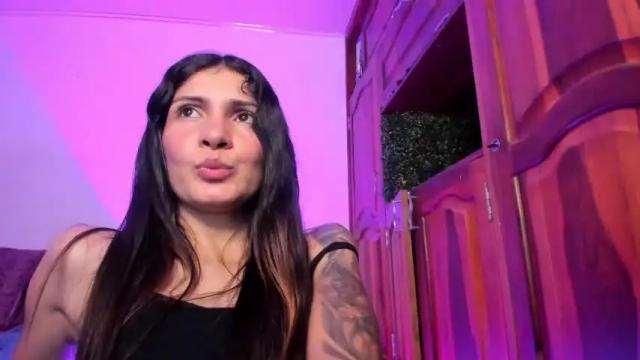 Image 6 of iamvicky_ Stream on Chaturbate on 24 months ago