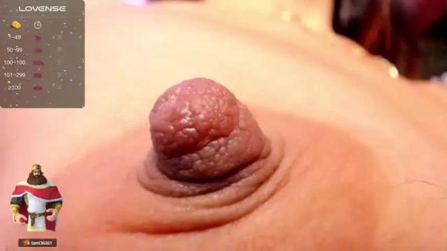 Image 6 of iamvicky_ Stream on Chaturbate on 24 months ago